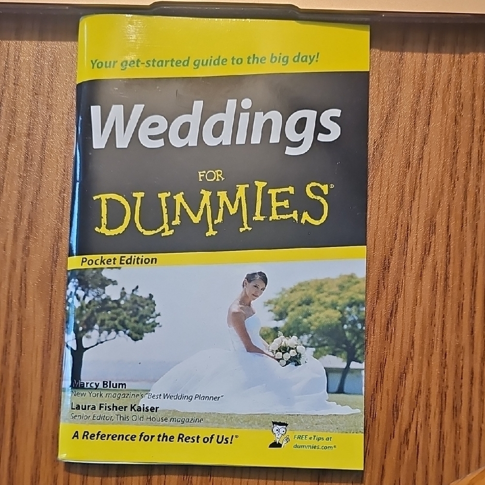Weddings for Dummies Pocket Edition Book